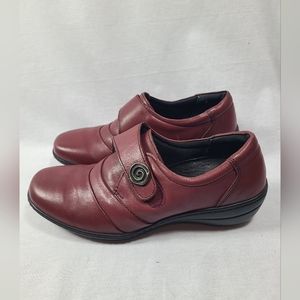 Volks walkers genuine leather red shoes size 40/9.5 US womens